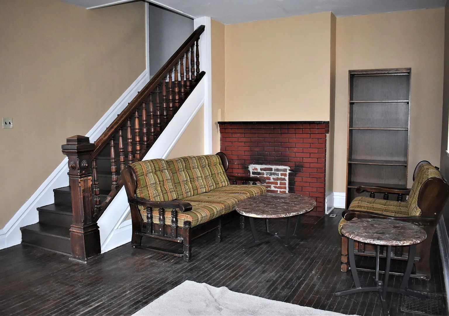 720-722 Klondyke Ave — Photo 4