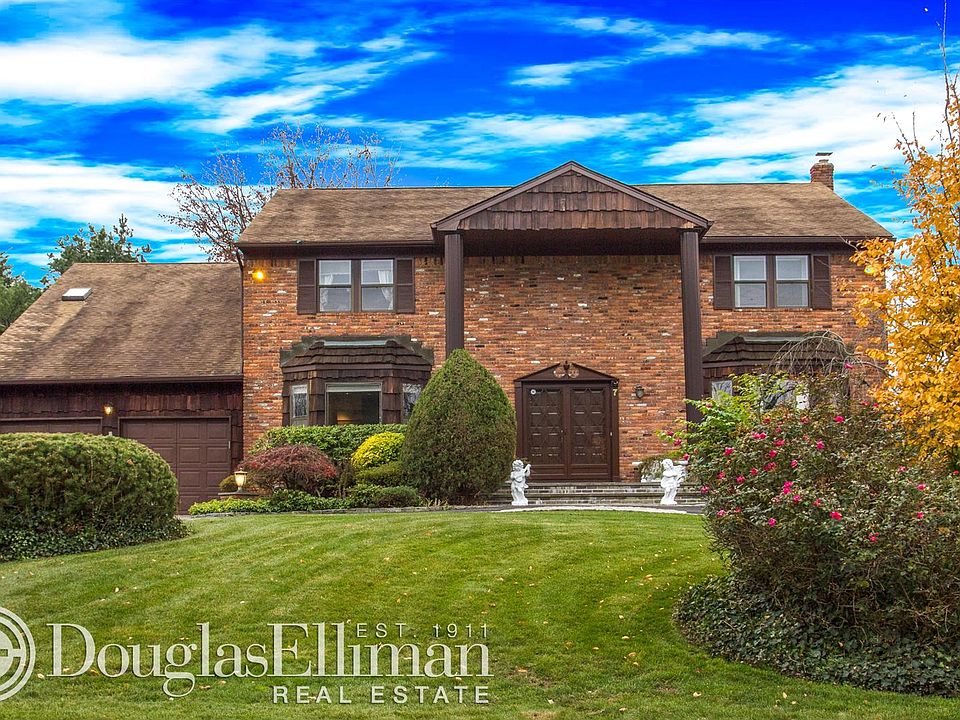 1st image of 7 Crossbow Ln