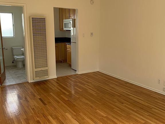 2nd image of 1302 S Saltair Ave APT 13