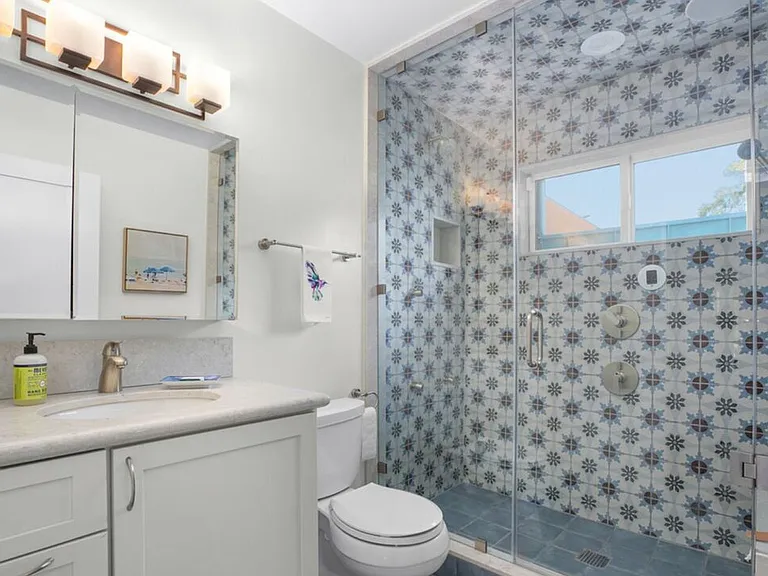 611 Flower Ave — Photo 27
