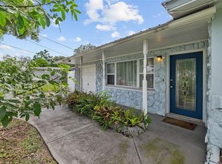 10224 N Valle Dr, Tampa, FL 33612