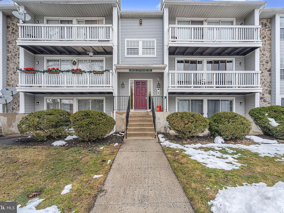 1st image of 151 Kenwood Dr