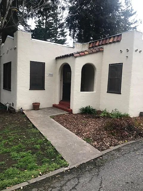 Berkeley Ave