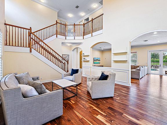5th image of 9350 Madewood Court