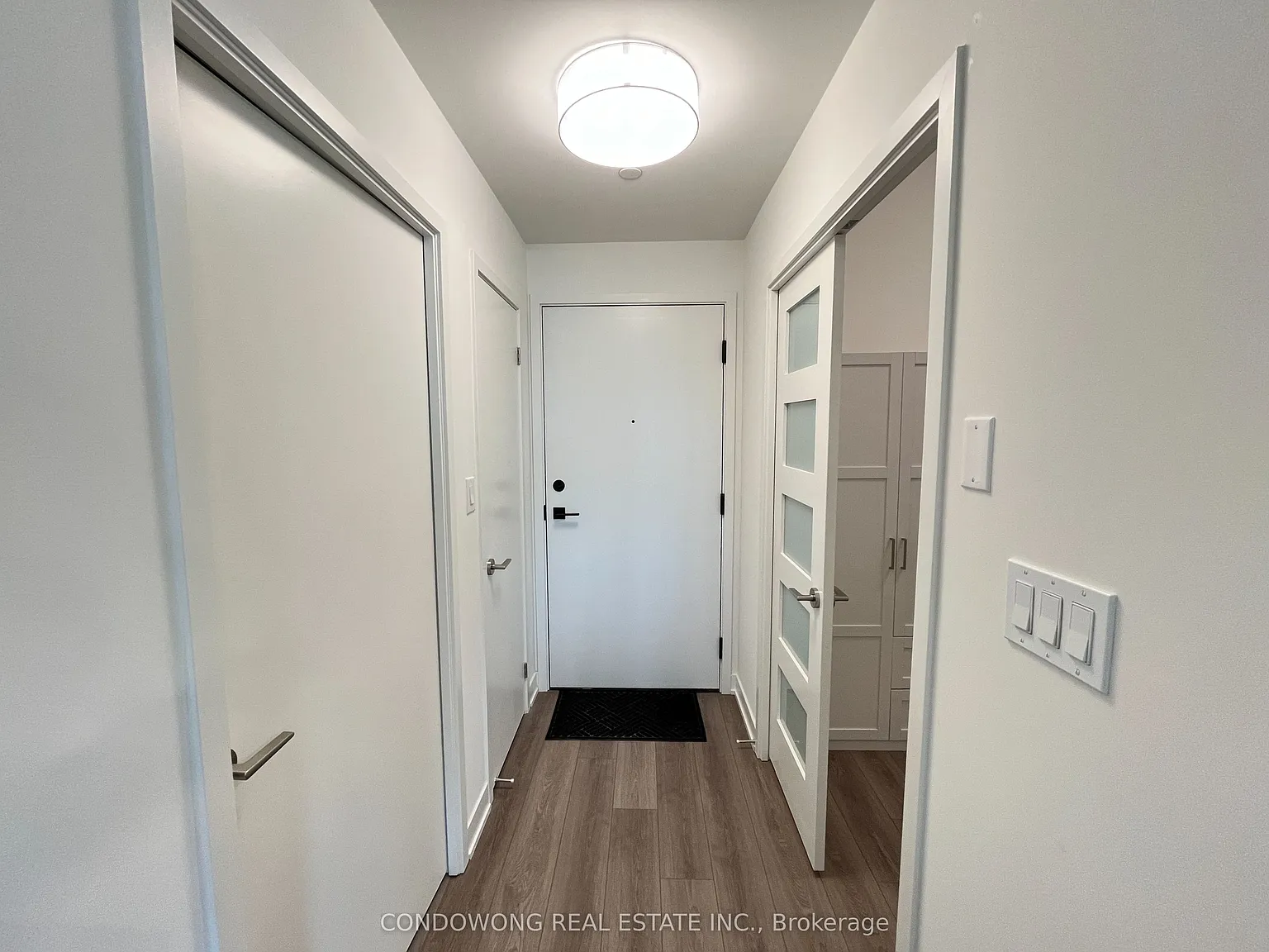 2 bed, $2,350 — Photo 2