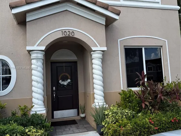 1020 SE 23rd Ter, Homestead, FL 33035