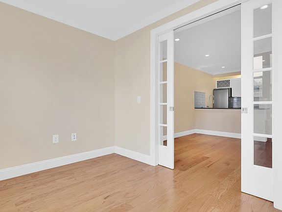 4th image of 344 E 85th St APT 5H