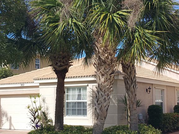 2nd image of 1412 Briar Oak Dr