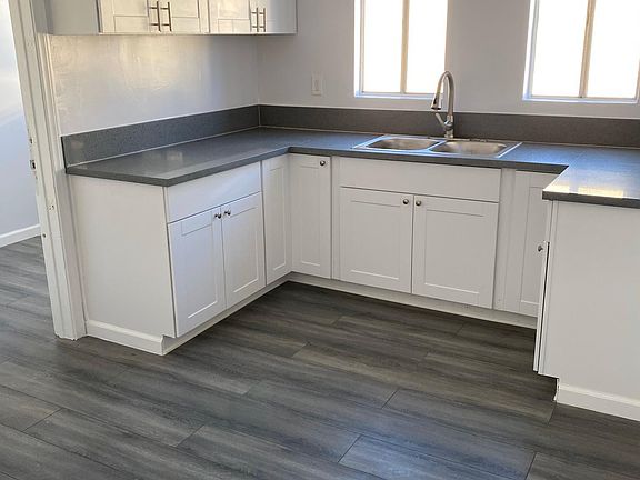 2nd image of 415 E 61st St #1/2