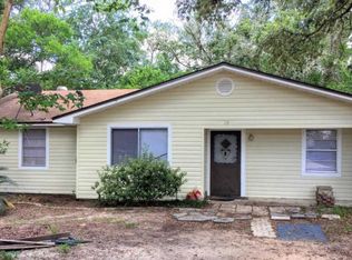 109 2nd St, Niceville, FL 32578