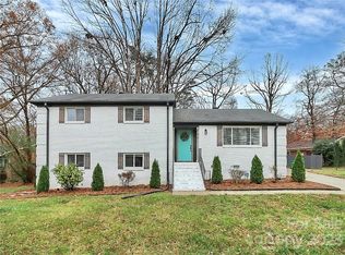 1501 Shannonhouse Dr, Charlotte, NC 28215