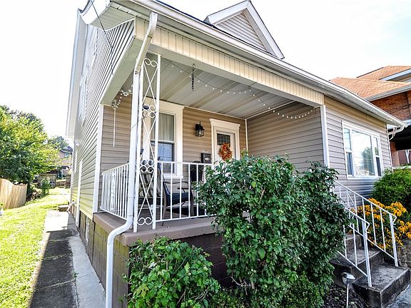 3rd image of 505 Crest Ave