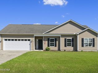 123 Cherry Grove Drive, Richlands, NC 28574