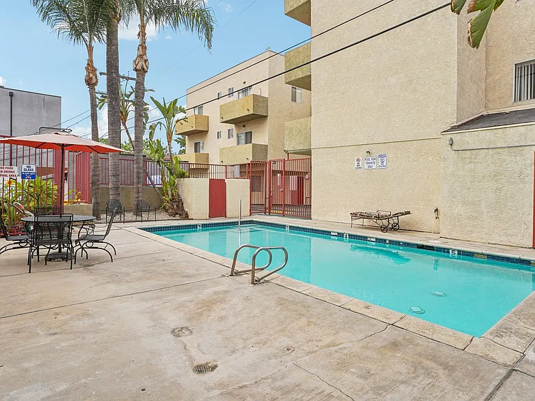 Sylvan Apartments — Photo 39