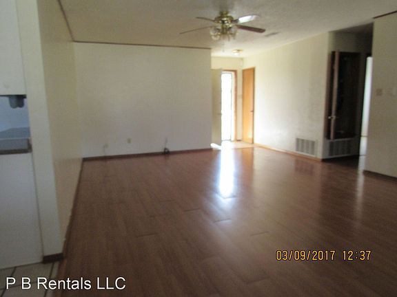 3rd image of 1808 NW 76th St