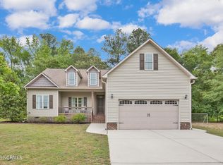 112 Belle Meade Ct, Benson, NC 27504