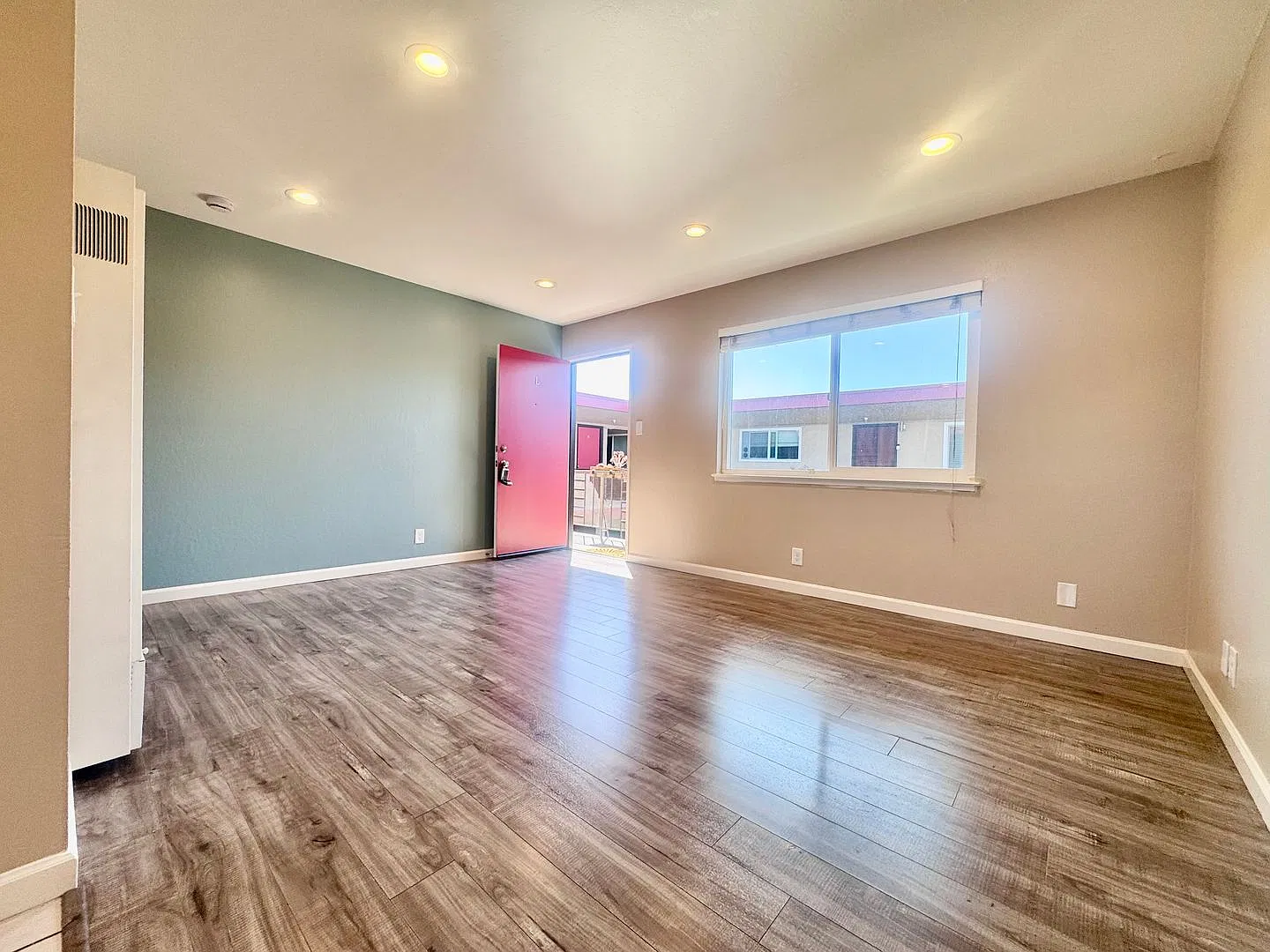 510 Castro St (Arx) — Photo 2