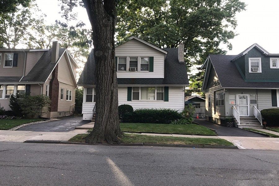 1st image of 177 Oak St