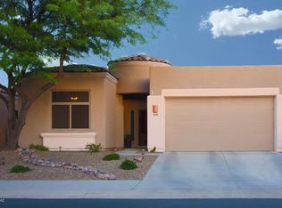 8490 N Sunny Rock Ridge Dr, Tucson, AZ 85743