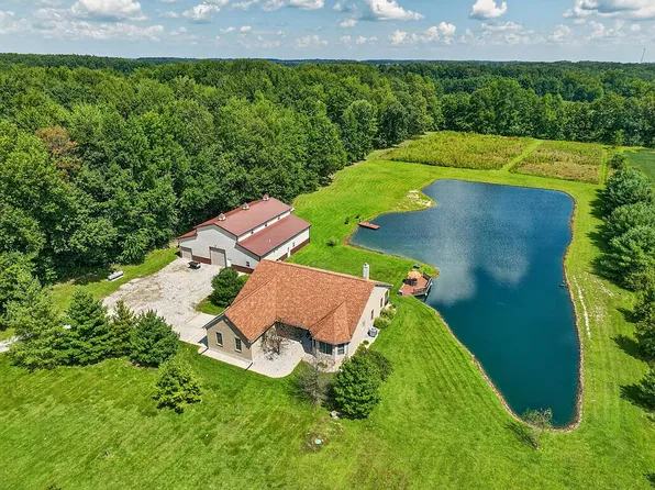 28812 Maune Rd, Brookville, IN 47012