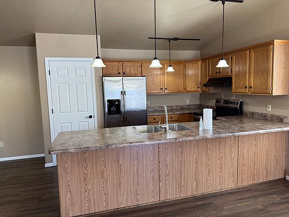 4th image of 3 Bordeaux Ct
