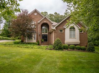 295 Woodside Dr, Somerset, KY 42503
