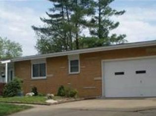 424 Concordia Ln, Saint Charles, MO 63301