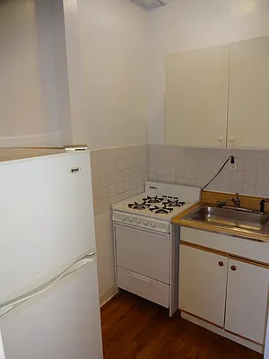 Rented by Authentic Realty | media 16