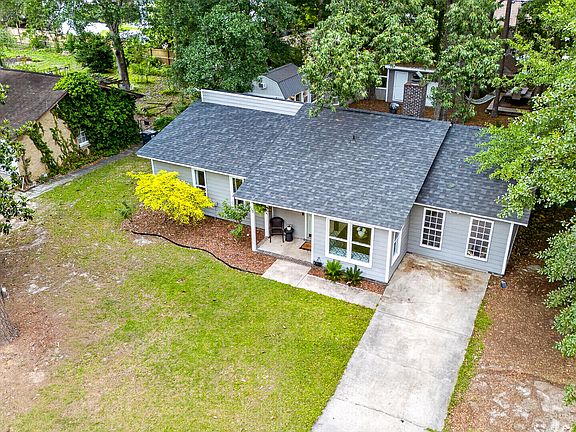 3rd image of 179 Braly Dr