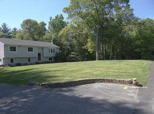 419 Massapoag Ave, Sharon, MA 02067