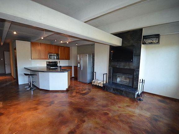 3rd image of 3C Tyrollean Terrace Bld #D-303