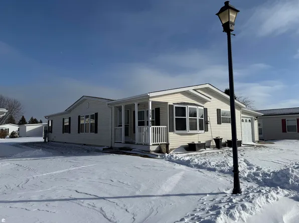 4333 24th Ave Lot 126, Fort Gratiot, MI 48059