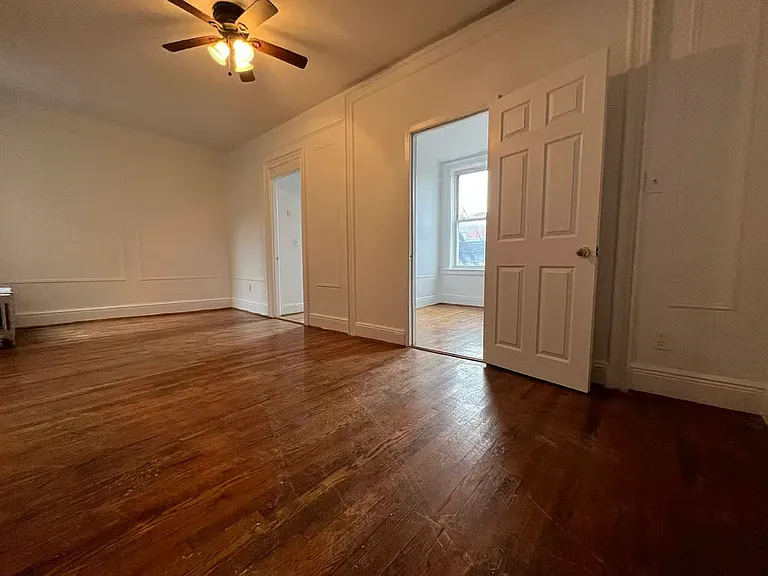 1556 Atlantic Ave #2R — Photo 9