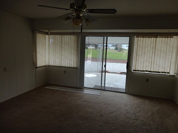 3rd image of 25881 Sun City Blvd