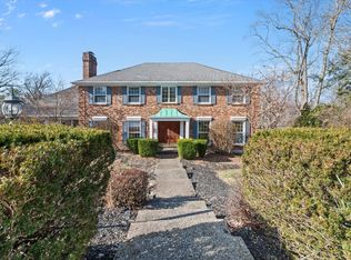 7008 Foxcroft Pl, Prospect, KY 40059