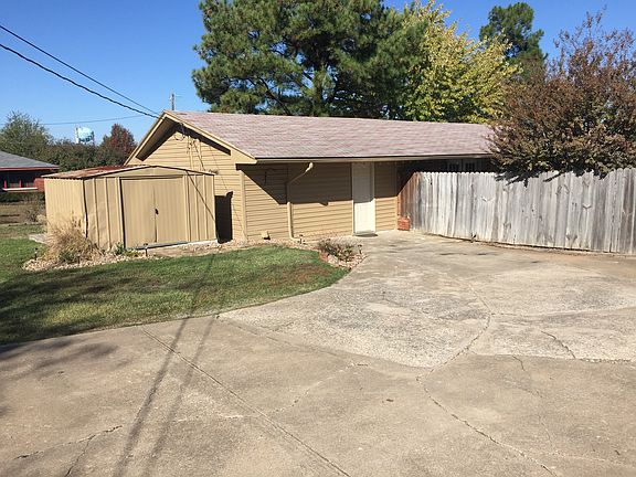 5th image of 300 E Osage Ave
