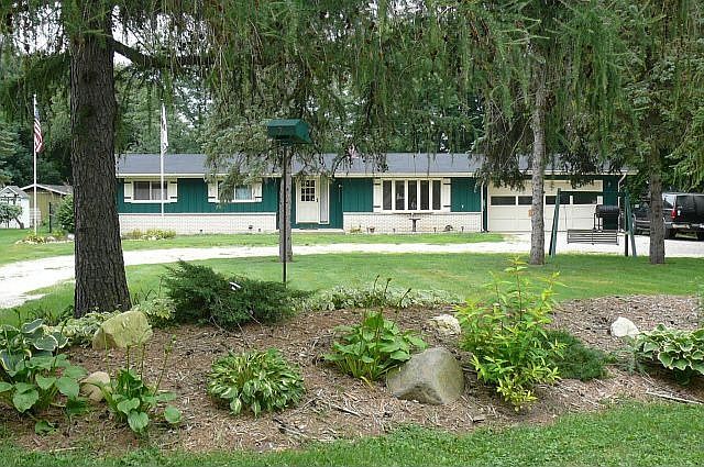 Very Private Setting