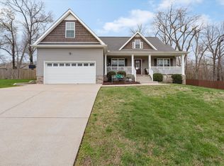 7608 Leverette Dr, Fairview, TN 37062
