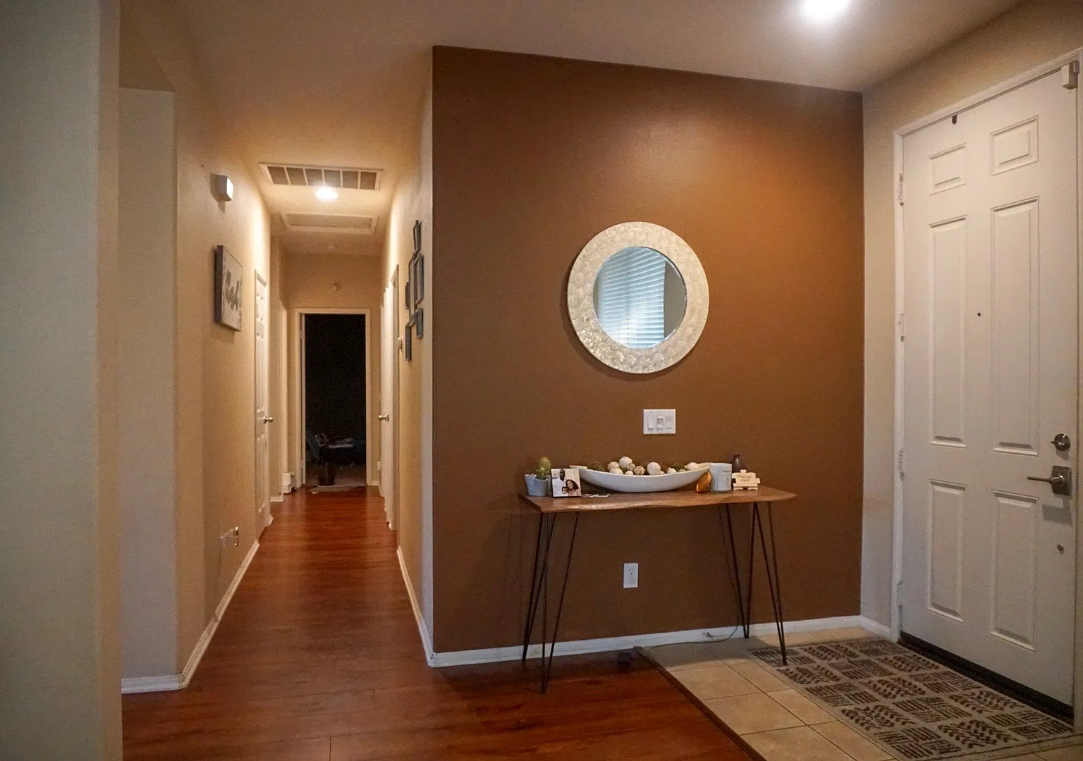3 bed, 1770 sqft, $3,150 — Photo 3