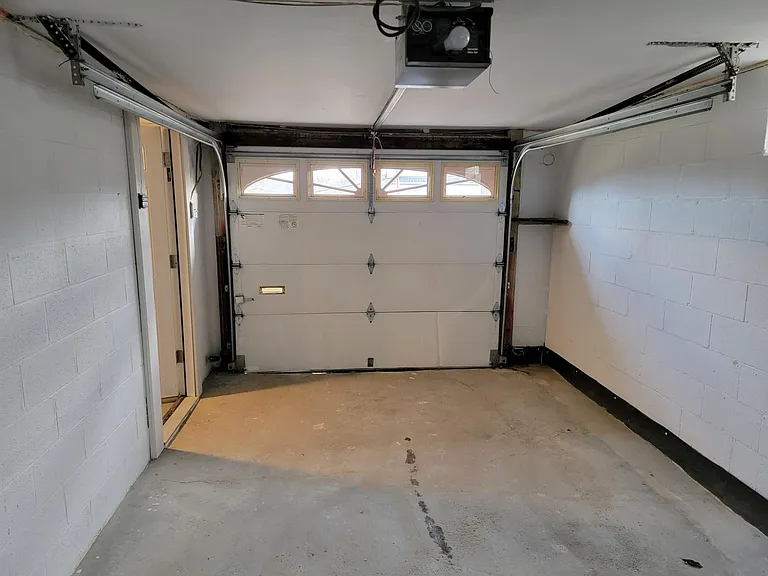 10761 Old Trail Rd — Photo 24
