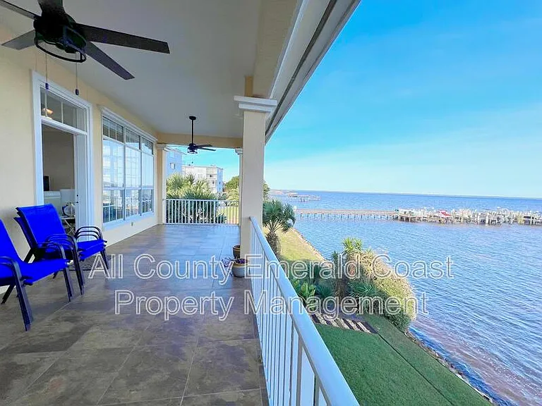 420 Oak Harbour Ln #201 — Photo 45