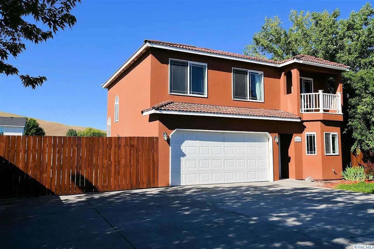5605 Aspen Dr photo 1