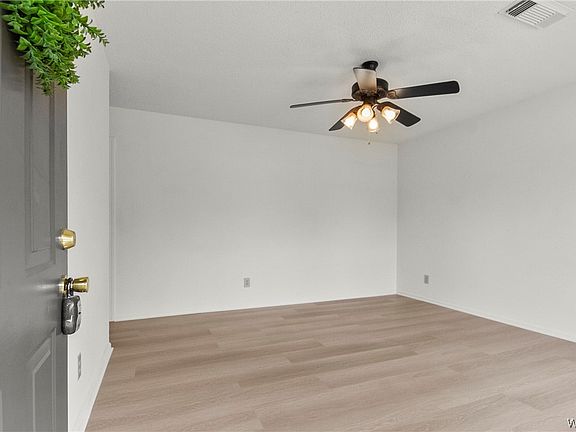 3rd image of 3533 24th St