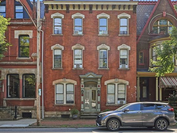 3rd image of 908 Cedar Ave