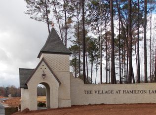 3454 Lakeshore Dr, Opelika, AL 36802