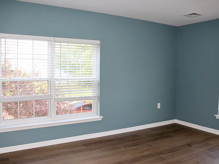 44 Courtyard Dr — Photo 48