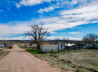 315 W Lake Louise Rd #944, Paulden, AZ 86334