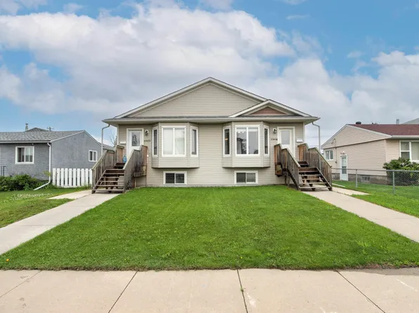 10634 155th St NW, Edmonton, AB T5P 2M5