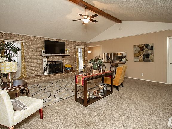 3rd image of 3906 High Meadow Dr