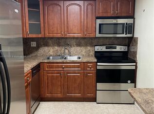 14150 SW 84th St APT 208-I, Miami, FL 33183